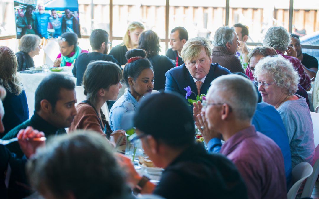 Koning Willem-Alexander bezoekt Buddy to Buddy