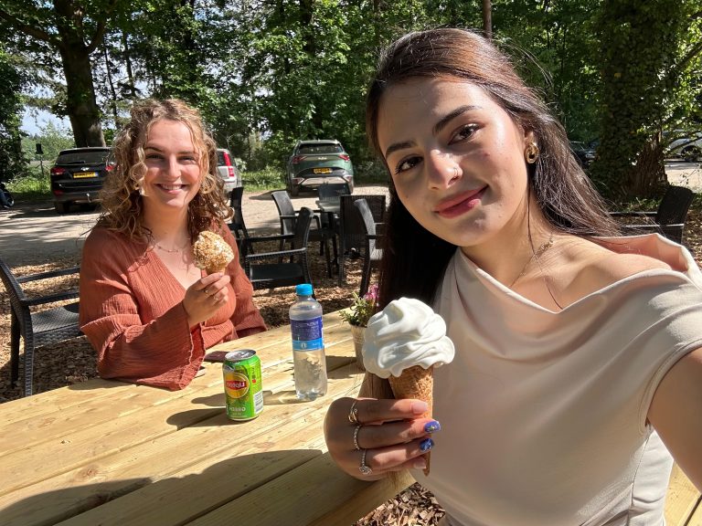 “Het geeft echt een goed gevoel om iets voor iemand te betekenen”